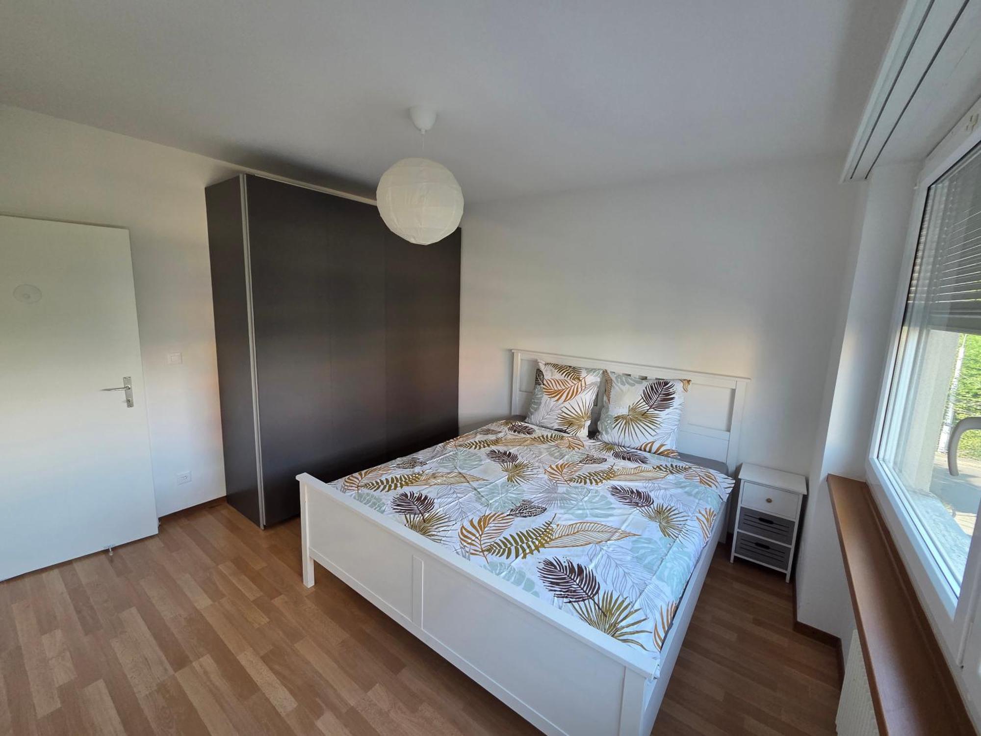 Apartment 133 Sqm 3 Bedroom In